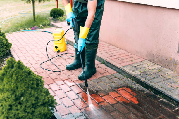 Spring Cleaning in Runaway Bay, TX